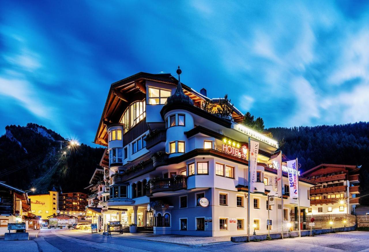 Hotel NeuhinterТукс Екстериор снимка