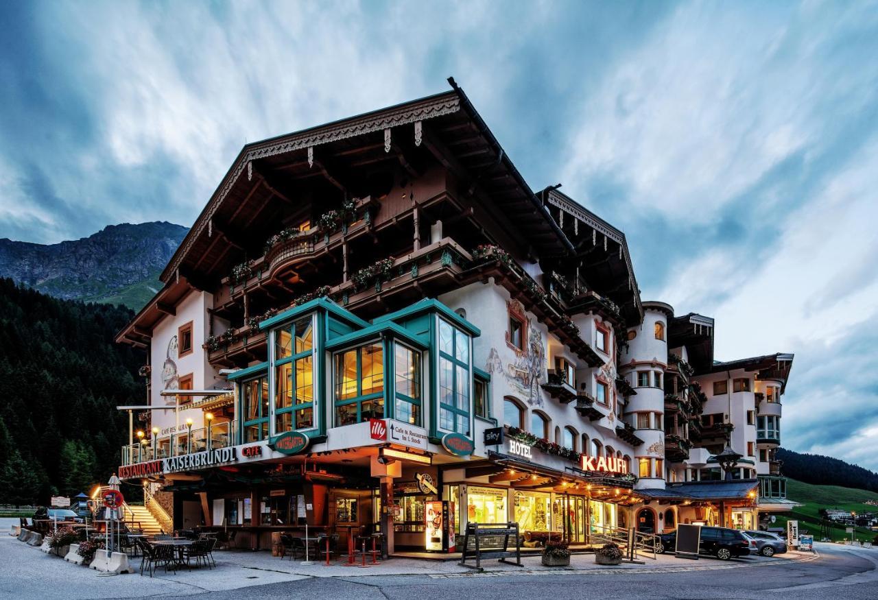 Hotel NeuhinterТукс Екстериор снимка