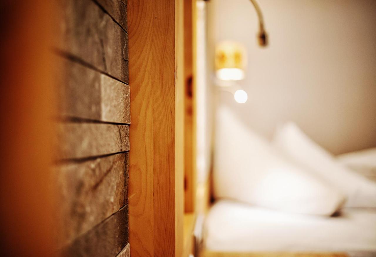Hotel NeuhinterТукс Екстериор снимка