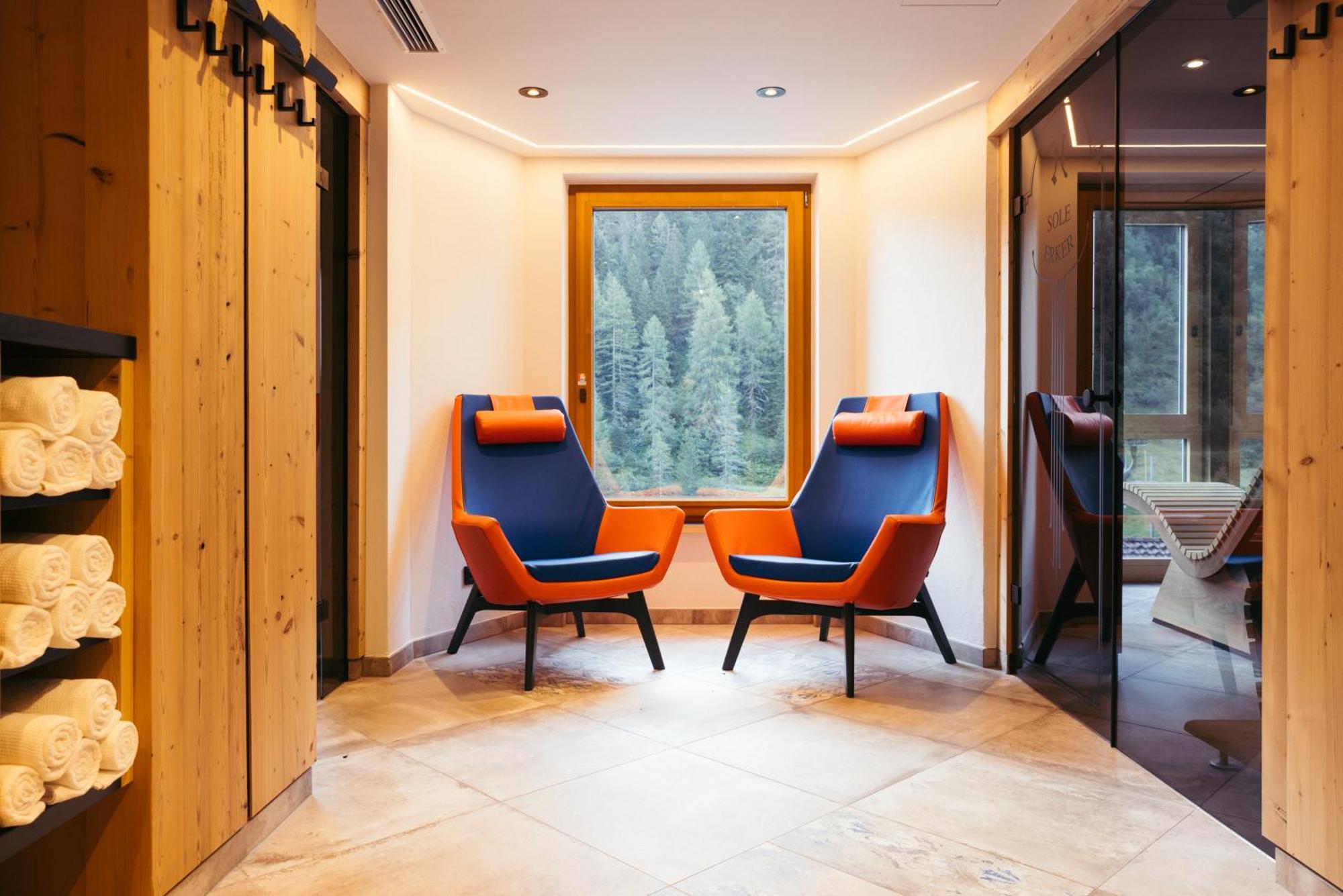 Hotel NeuhinterТукс Екстериор снимка