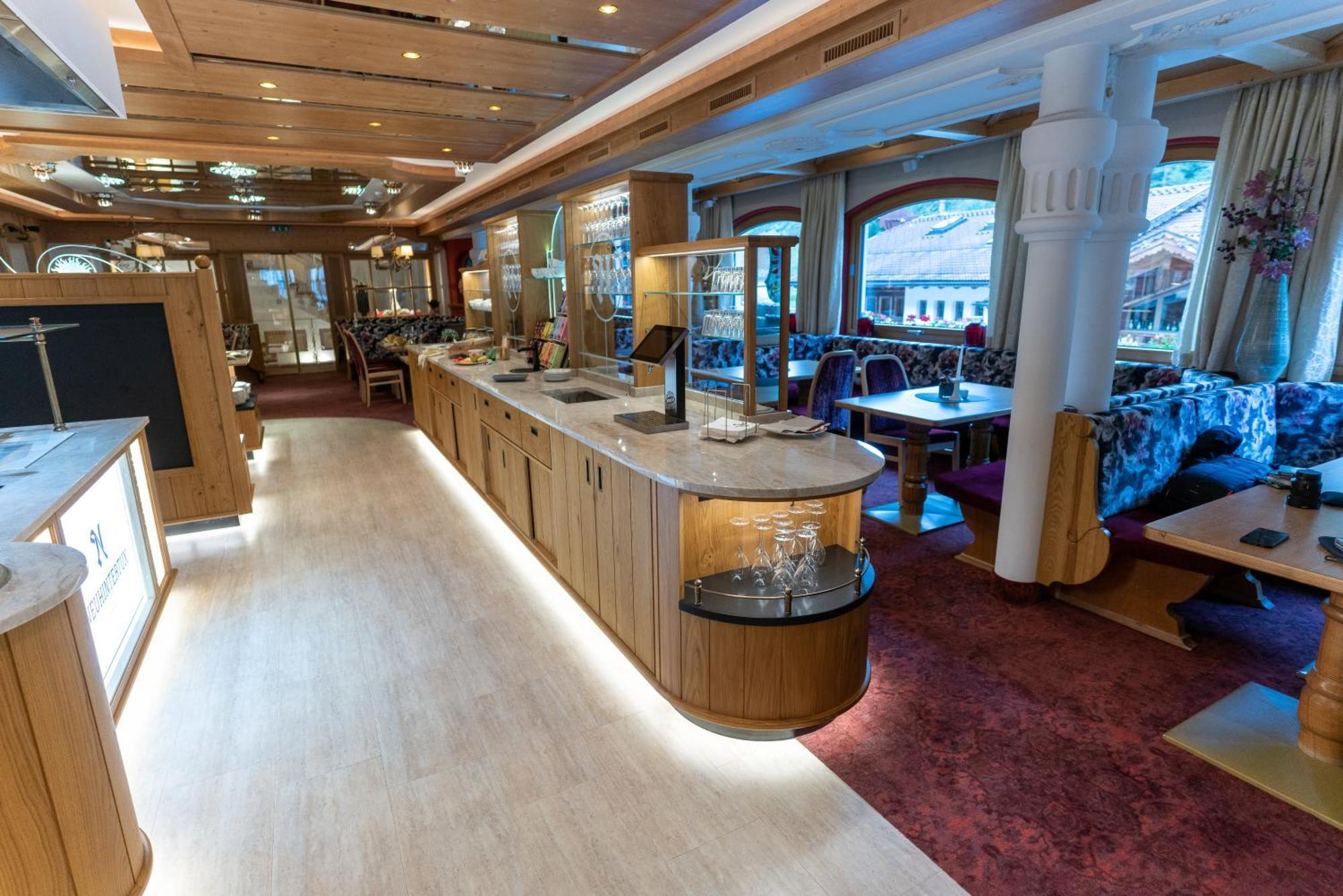 Hotel NeuhinterТукс Екстериор снимка