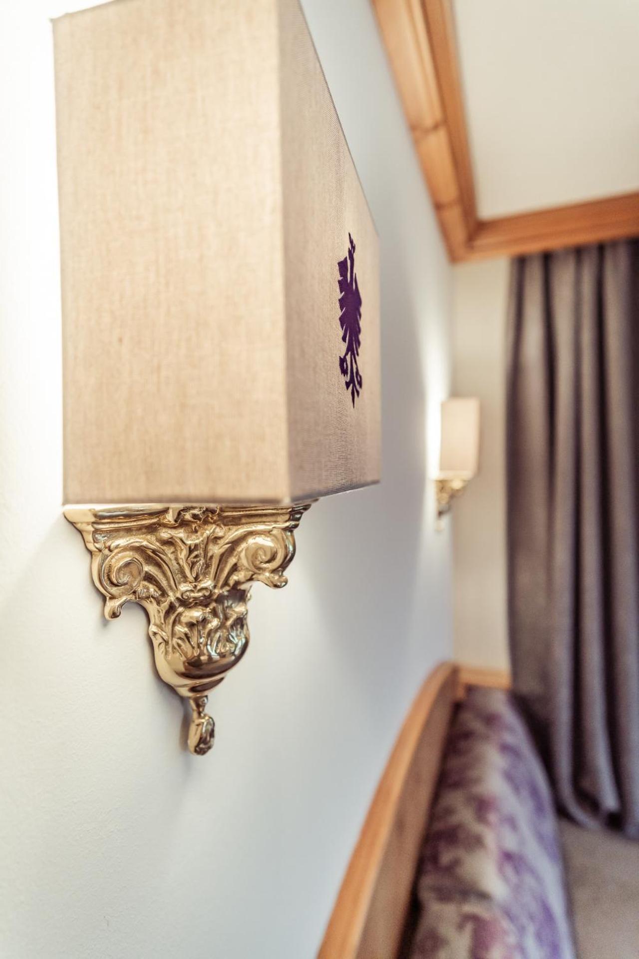 Hotel NeuhinterТукс Екстериор снимка